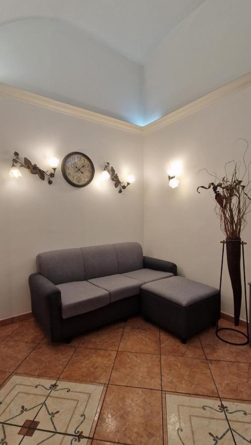 The Crazy House Apartment Catania Exterior photo